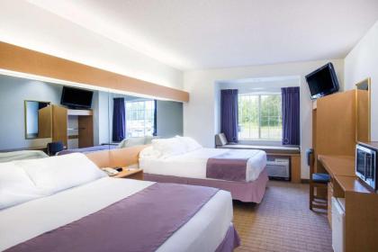 Microtel Inn & Suites by Wyndham Plattsburgh - image 7