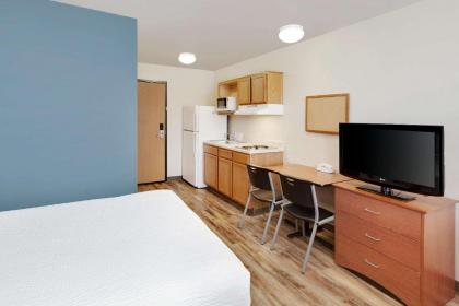 WoodSpring Suites Des Moines Pleasant Hill - image 10