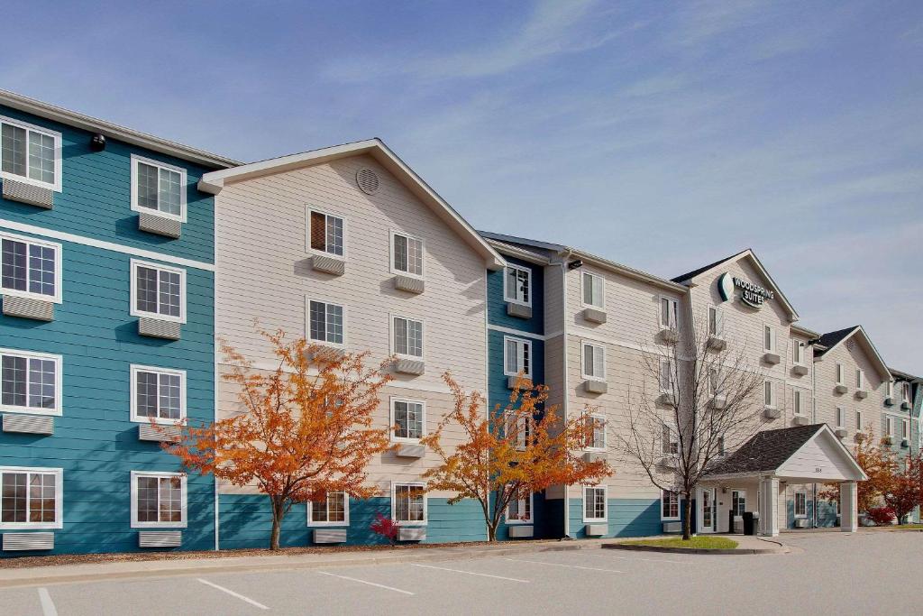 WoodSpring Suites Des Moines Pleasant Hill - image 2