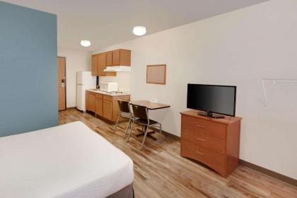 WoodSpring Suites Des Moines Pleasant Hill - image 6