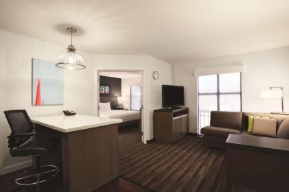 Hyatt House Pleasant Hill - image 10