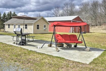 Sunny Couples Suite Studio on 100 Private Acres! - image 5