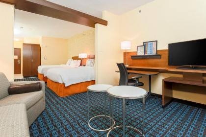 Fairfield Inn & Suites by Marriott Pleasanton - image 12