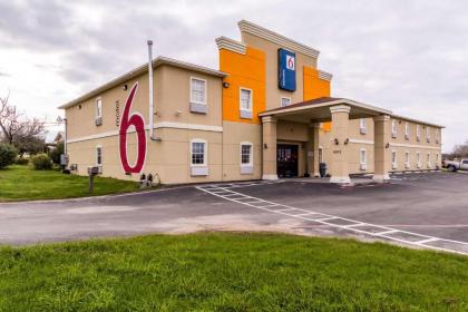 Motel 6-Jourdanton TX - image 15