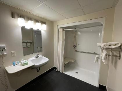 Quality Inn Pleasantville - Atlantic City South - image 7