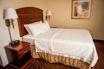 Hampton Inn Plover-Stevens Point - image 13