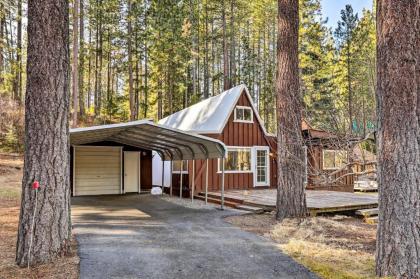 Quaint and Rustic Cabin Less Than 5 Mi to Plumas-Eureka! - image 14