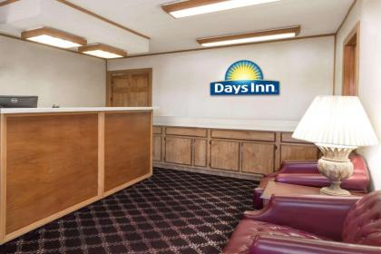 Days Inn by Wyndham Plymouth - image 12