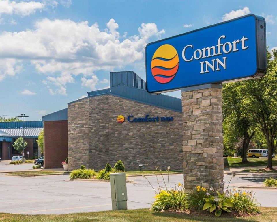 Comfort Inn Plymouth - image 4