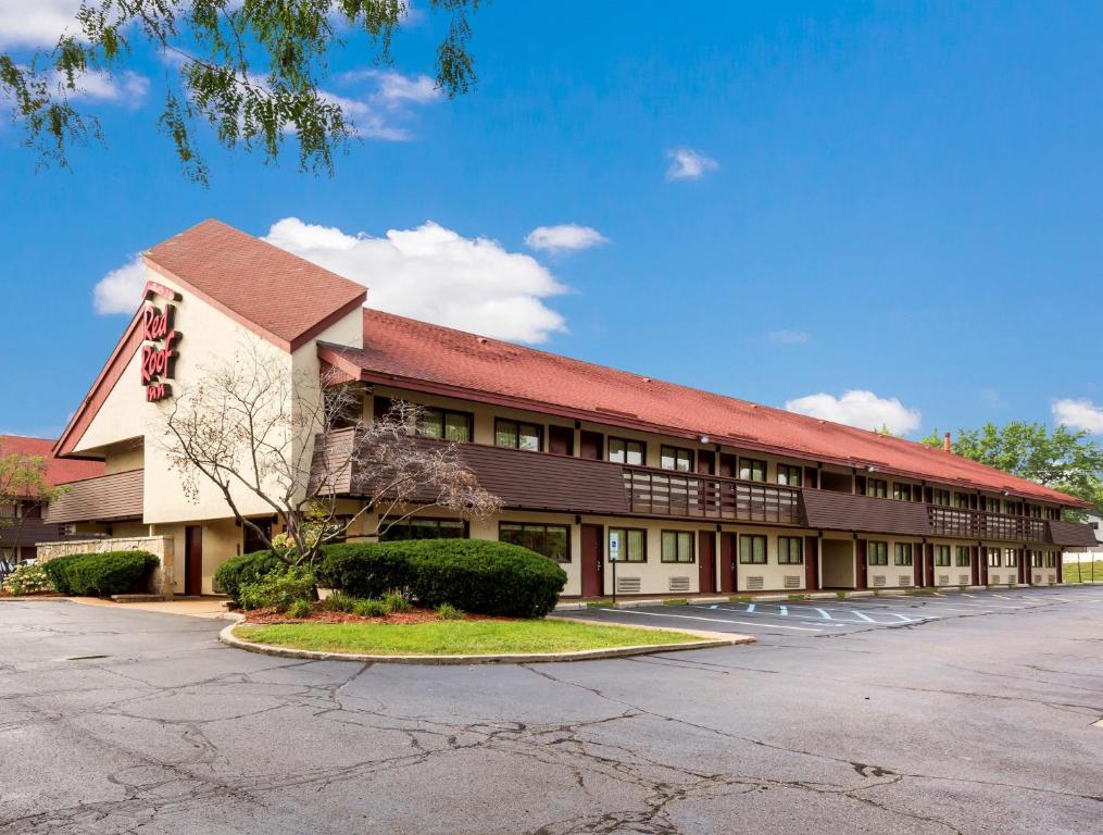 Red Roof Inn Detroit - Plymouth/Canton - image 7