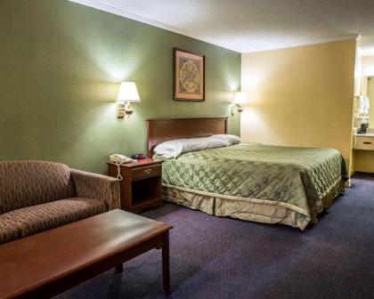 Rodeway Inn & Suites Plymouth Hwy 64 - image 11