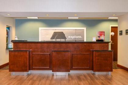 Hampton Inn & Suites by Hilton Plymouth - image 17