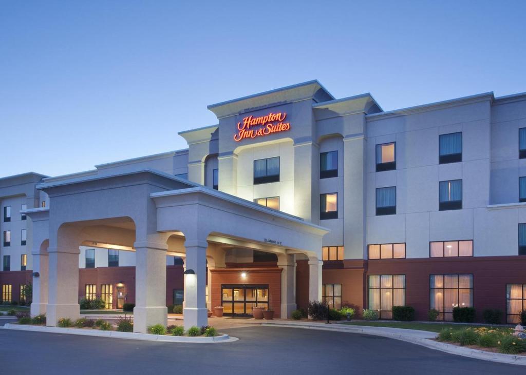 Hampton Inn & Suites Pocatello - main image