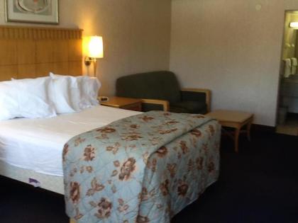 Americas Best Value Inn-Pocomoke City - image 3