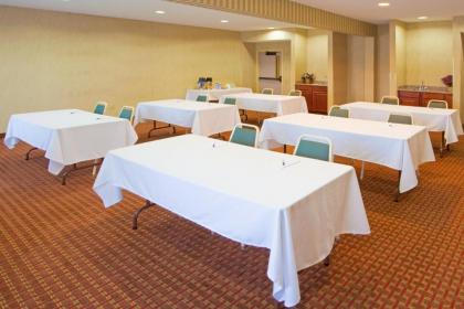 Holiday Inn Express Pocomoke City an IHG Hotel - image 9