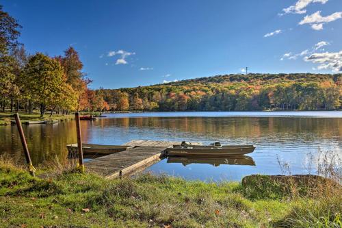 Pocono Log Cabin with Fireplace Fire Pits Amenities - image 2