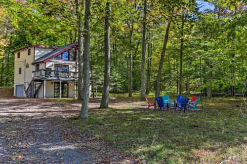 Home with Fire Pit and Game Room 400ft to Lake! - image 4