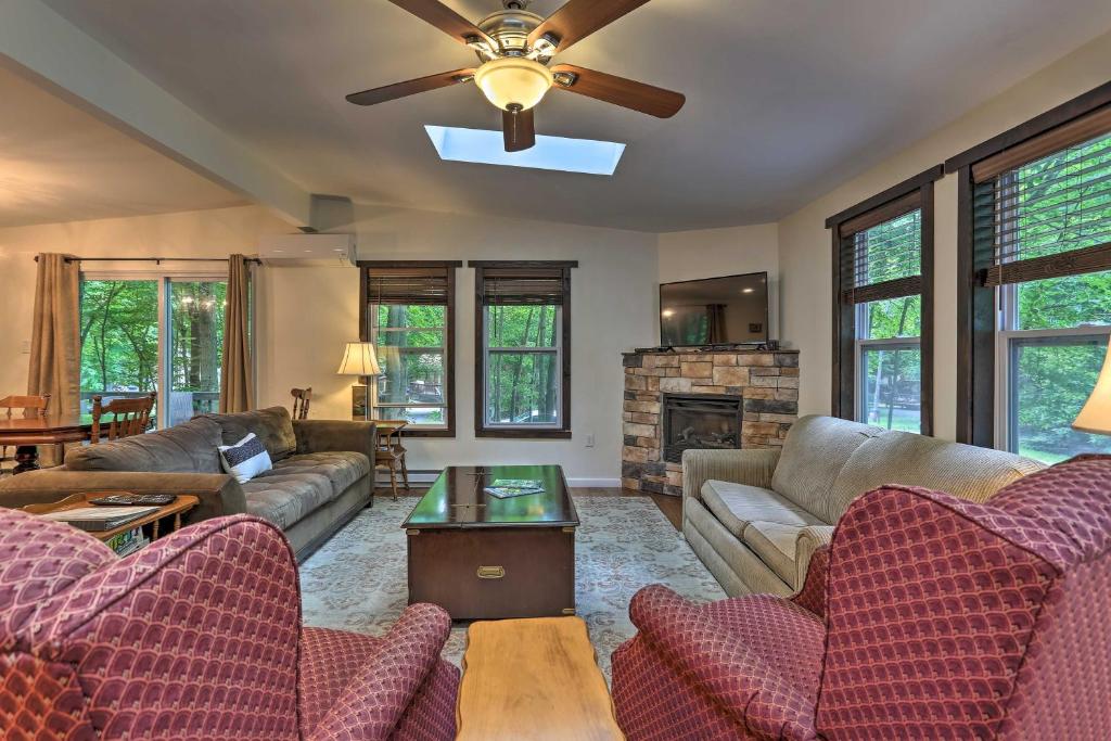 Lake Retreat with Fire Pit BBQ and Game Room! - image 4