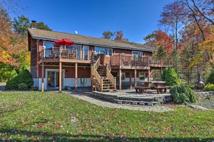 Waterfront Haven on Pines Lake Ski Swim and Relax