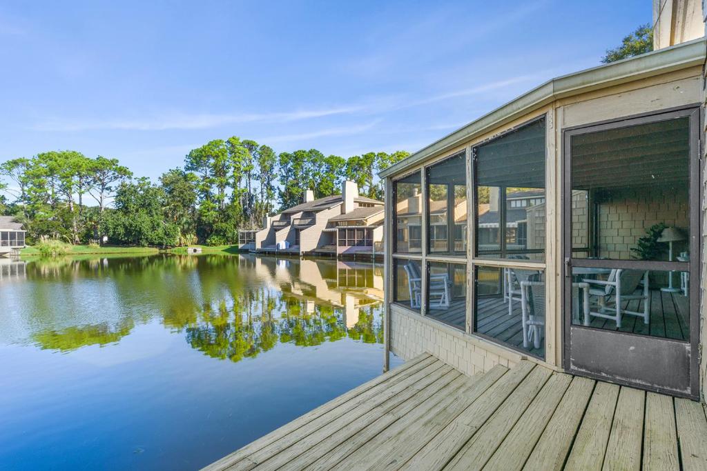 Ponte Vedra Fishermans Cove 52 WiFi  3 Bedrooms Sleeps 9 - main image