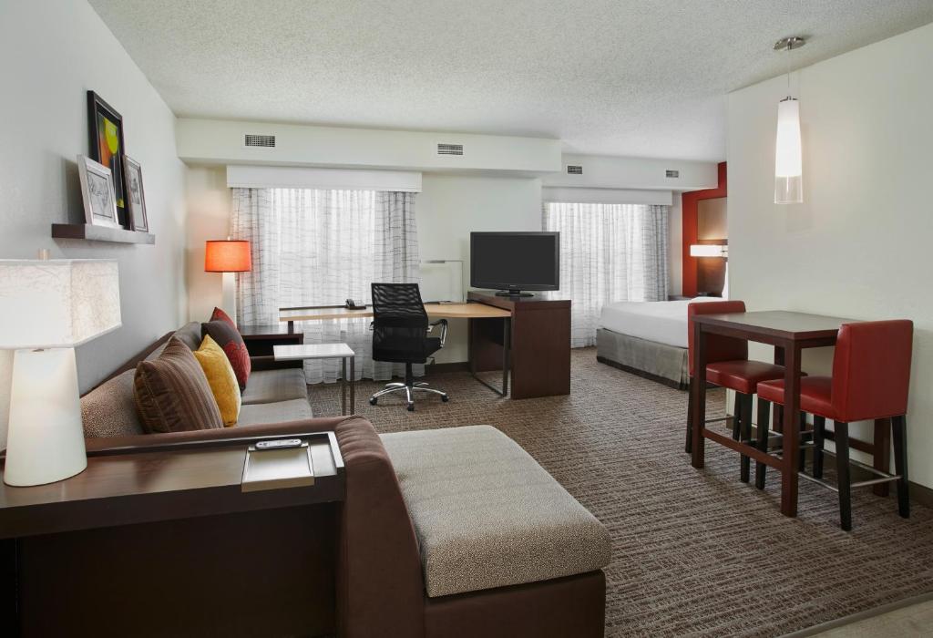 Residence Inn Detroit / Auburn Hills - main image