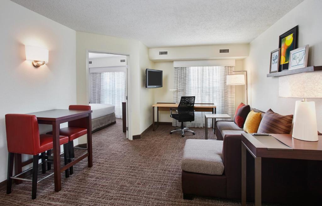 Residence Inn Detroit / Auburn Hills - image 5