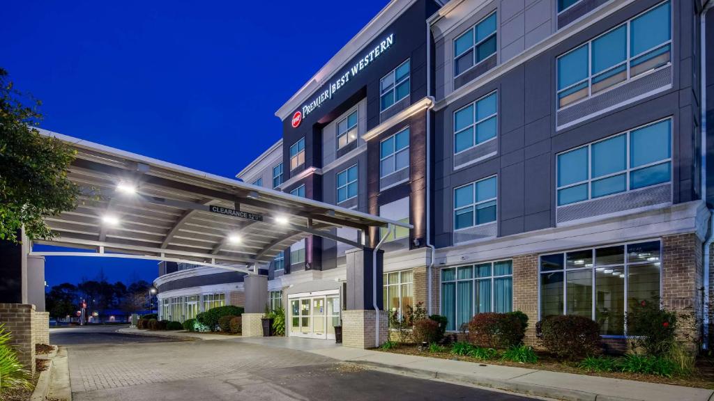 Best Western Premier I-95 Savannah Airport/ Pooler West - main image