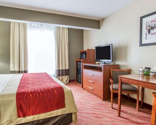 Comfort Inn Poplar Bluff North - image 6