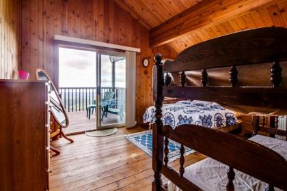 Port Angeles Blue Mountain Lodge with Bunkhouse - image 4