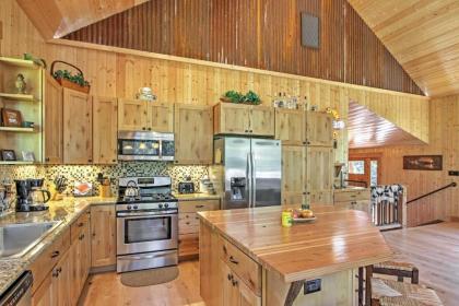 Right Arm Ranch Family Cabin in Port Angeles! - image 10