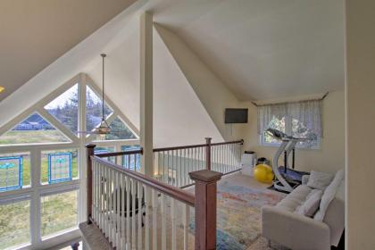 Port Angeles Hideaway with Hot Tub and Game Room! - image 11