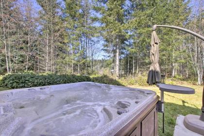 Port Angeles Hideaway with Hot Tub and Game Room! - image 3