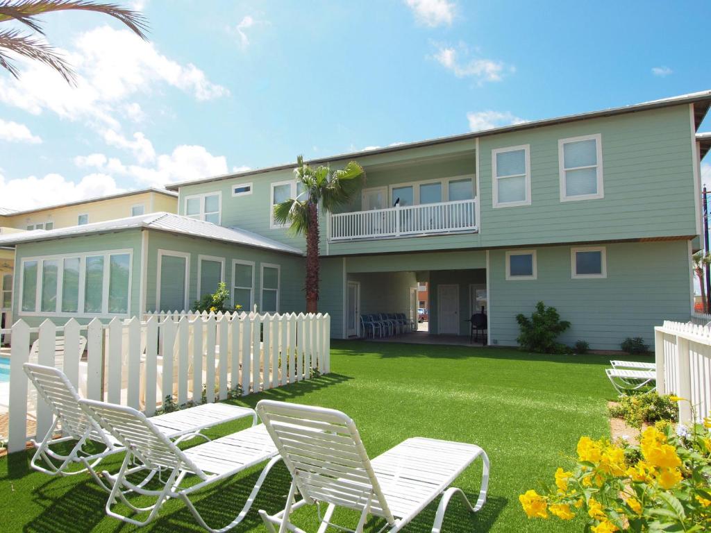 Port Aransas Escapes - Beach Club Clubhouse 4 - image 6