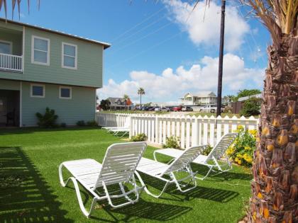 Port Aransas Escapes - Beach Club Clubhouse 4 - image 8