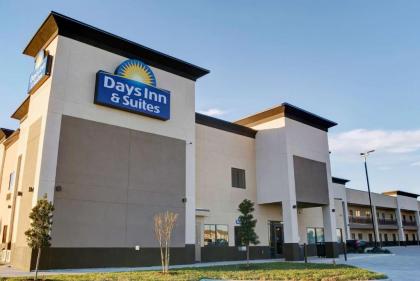 Days Inn & Suites by Wyndham Port Arthur - image 13