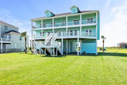 The Ritz Of Crystal Beach Home