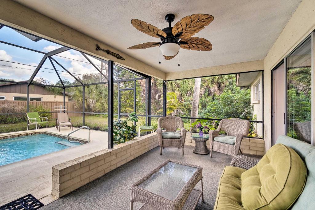 Port Charlotte Home with Screened Pool and Patio! - image 5