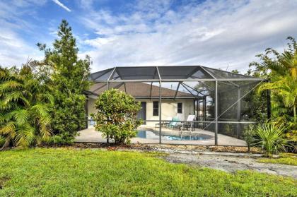 Port Charlotte House with Screened-in Lanai and Pool! - image 10