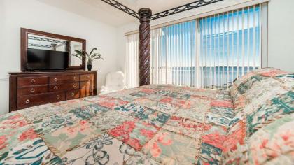 Rent this Luxury 5 Star Villa on Charlotte Harbor Charlotte County Villa 1012 - image 8