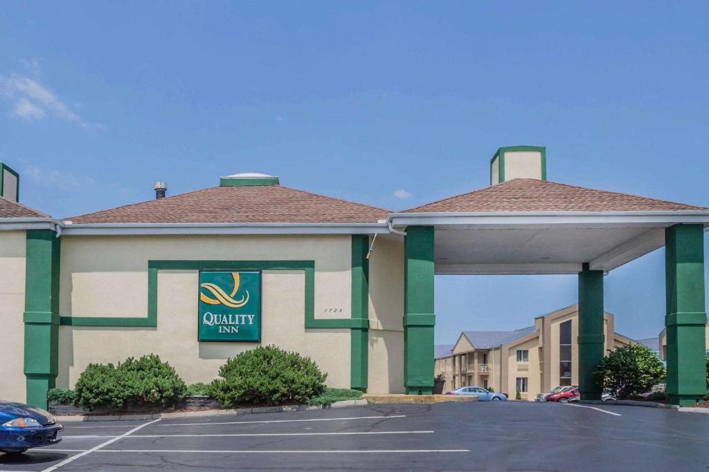 Quality Inn Port Clinton - main image