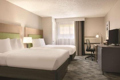 Country Inn & Suites by Radisson Port Clinton OH - image 7