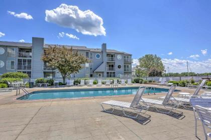 Charming Port Clinton Condo with Community Amenities - image 14