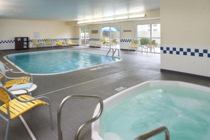 Fairfield Inn by Marriott Port Huron - image 14