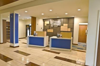 Holiday Inn Express & Suites Port Huron an IHG Hotel - image 2