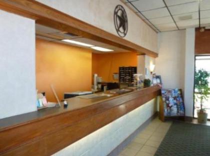 Americas Best Value Inn Port Lavaca - image 14