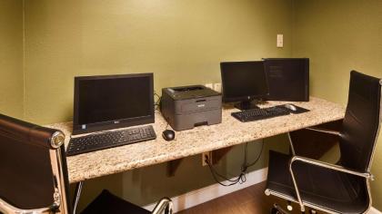 Best Western Port Lavaca Inn - image 8