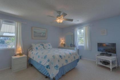 Gulf Pines Pet Friendly by Pristine Properties - image 9