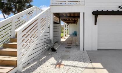 Anchored Inn 3 by Pristine Properties - image 17