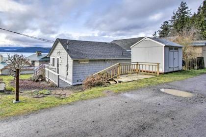 Idyllic Waterfront Cottage with Beach and Sunset Views! - image 10