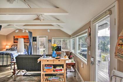 Idyllic Waterfront Cottage with Beach and Sunset Views! - image 2